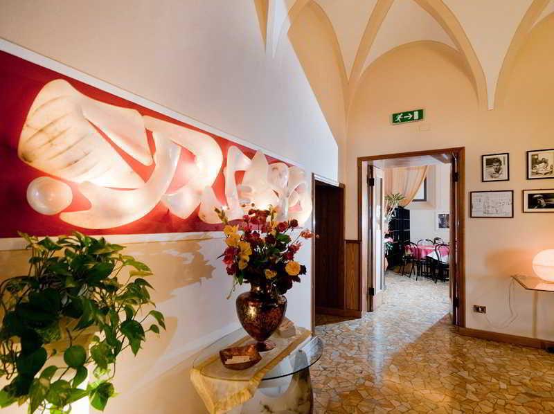 Allegroitalia Nazionale Volterra Bagian luar foto